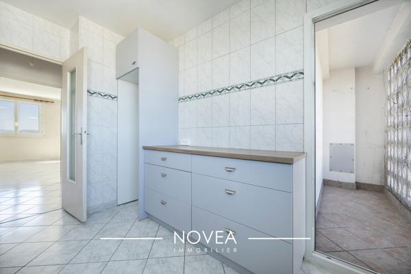 Grand appartement T3 - très lumineux avec loggia - Villeurbanne