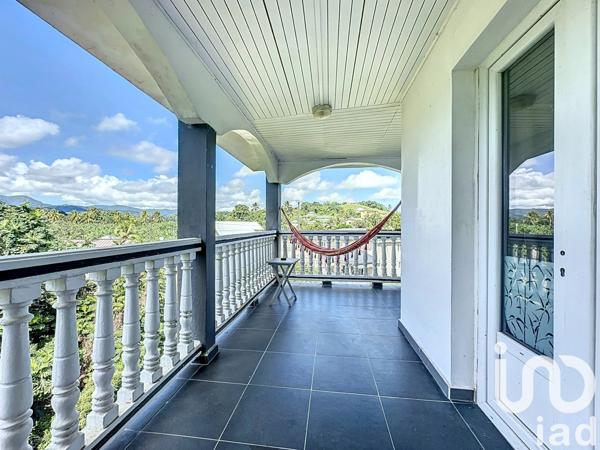 Appartement 3 pièces de 122 m² à Le Lamentin (97232)