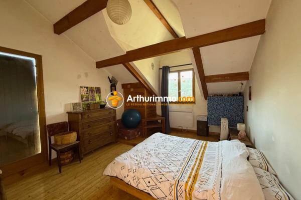 Vente                                                      Maison
                        
                     5 pièces                      122 m2                     à Eygliers