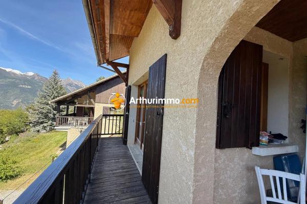 Vente                                                      Maison
                        
                     5 pièces                      122 m2                     à Eygliers