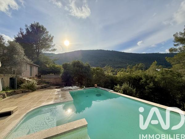 Maison à vendre 6 pièces 150 m² Solliès-Toucas