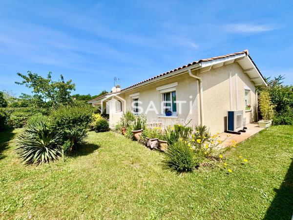 Maison 4 chambres , piscine , beau jardin , garage