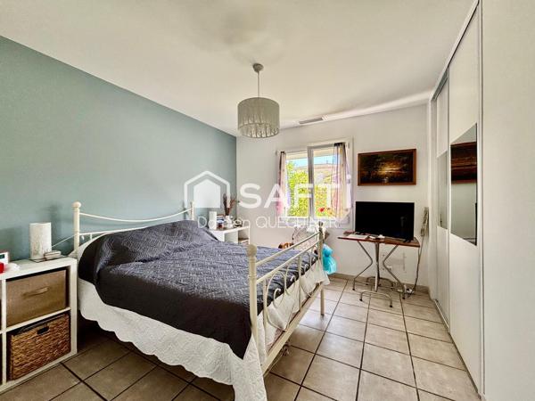 Maison 4 chambres , piscine , beau jardin , garage