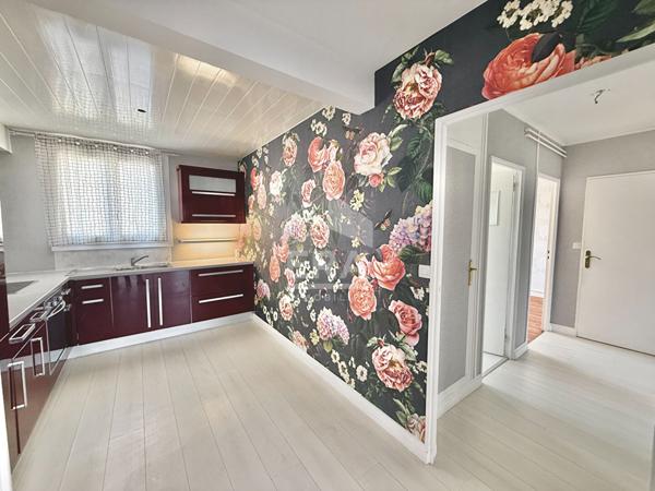 Centre ville d'Orléans , appartement de 3 pièce(s) , surface 80 m2