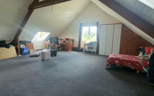 Maison à vendre    4 pièces • 137,85 m2 Guécélard