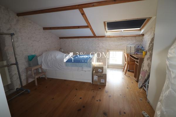 Maison de village 84 m2 avec terrain non attenant de 978 m2 Soyons (07130)