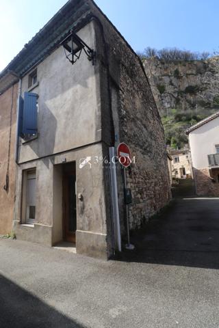 Maison de village 84 m2 avec terrain non attenant de 978 m2 Soyons (07130)