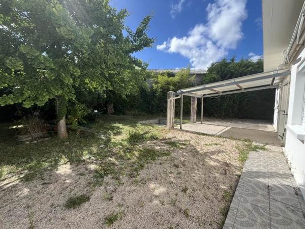 Immeuble à vendre 415 935 € Royan 239 m² DPE F