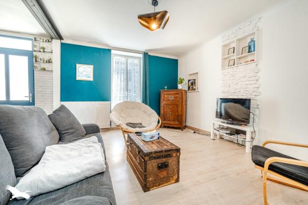 Maison à vendre 281 430 € Douarnenez 9 p 190 m² DPE C