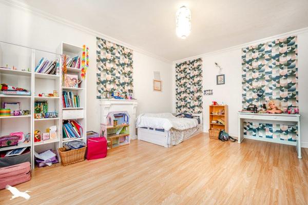 Maison à vendre 281 430 € Douarnenez 9 p 190 m² DPE C