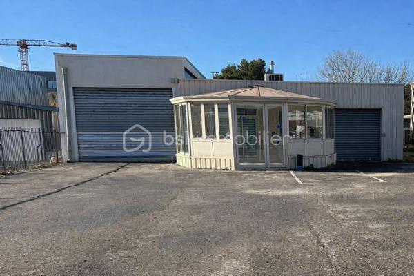 Local commercial de 318 m²