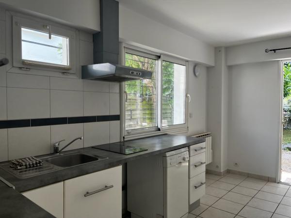 17200 ROYAN APPARTEMENT RDC 200mPLAGE