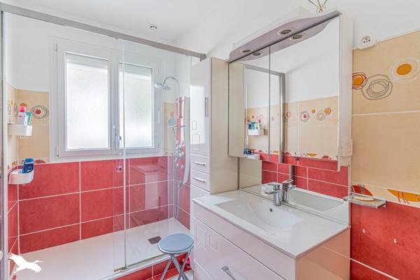 Maison à vendre 365 680 € Parempuyre 5 p 104 m² DPE D