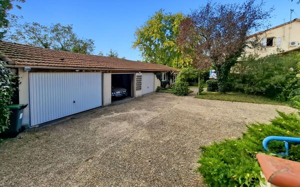 Maison à vendre    5 pièces •  Pompignan