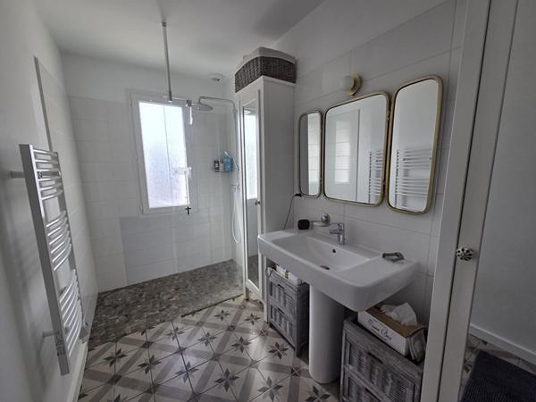 Maison aspect longère d'environ 85m2 sur la teste secteur recherché