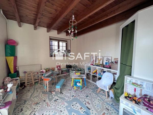 RARE PROCHE DU CENTRE DANGÉ