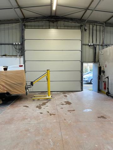 EXCLUSIVITE : A LOUER Local d'activité Treillieres 300 m²