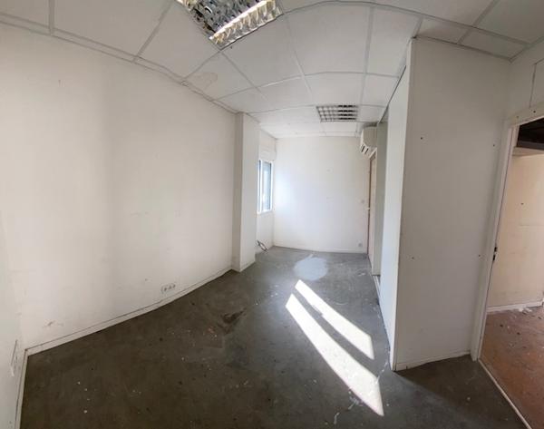 EXCLUSIVITE : A LOUER Local d'activité Treillieres 300 m²