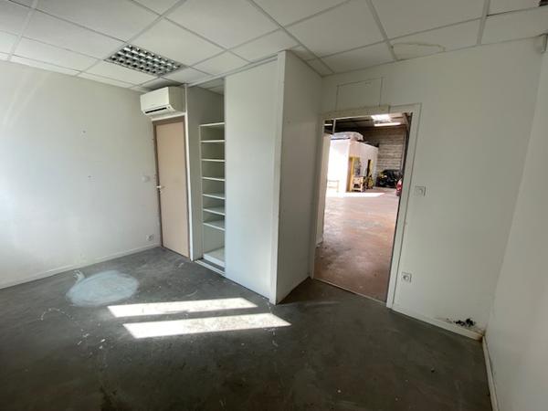 EXCLUSIVITE : A LOUER Local d'activité Treillieres 300 m²