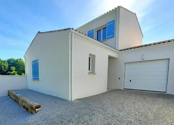 Maison à vendre  4 pièces • 92 m2 Médis