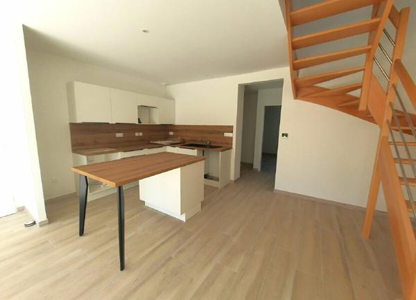 Maison à vendre  4 pièces • 92 m2 Médis