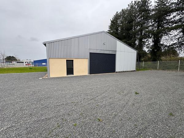 A LOUER : Local d'activité NEUF environ 300 m2 - PONTCHATEAU