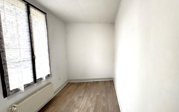 Appartement à louer    3 pièces •  Crouy-sur-Ourcq