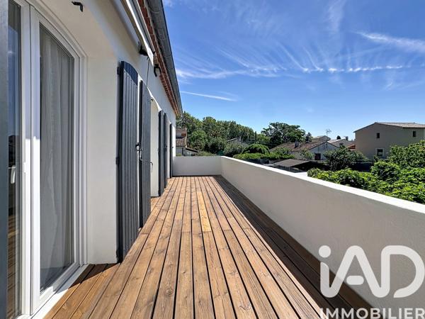 Maison à vendre 6 pièces 175 m² Pélissanne