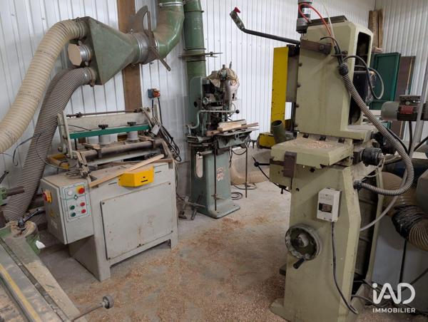 Local d’activité à vendre 1 000 m² Courgains