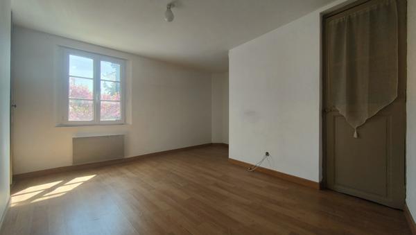 PLEIN CENTRE VILLE, MAISON ANCIENNE RENOVEE DE 100 M² HAB AVEC VERANDA DANS QUARTIER CALME Beauvais (60000)