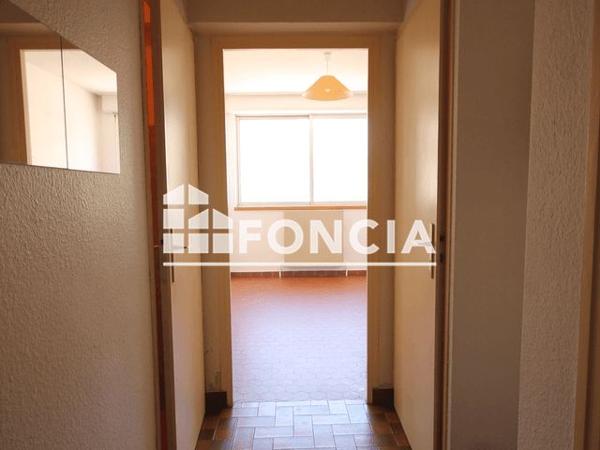 Location Studio 27.8 m² - LE MANHATTAN La Tronche 38700