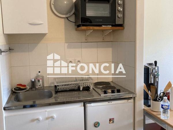 Location Appartement 2 pièces 31.22 m² - 6 QUAI VENDEUVRE Caen 14000