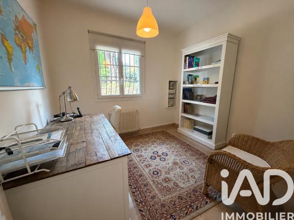 Maison à vendre 6 pièces 200 m² Châteauneuf-Grasse