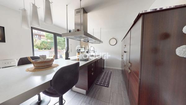 Villa d'architecte à Thann 8 pièces 216 m2 sur 8a07