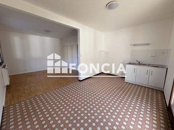 Location Studio 34 m² - 111-113 CHEMIN DE BARRAL St Vital 73460