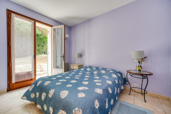 EXCUSIVITE : VILLA BALNEAIRE FACE A LA PLAGE DU PLATIN SAINT PALAIS SUR MER