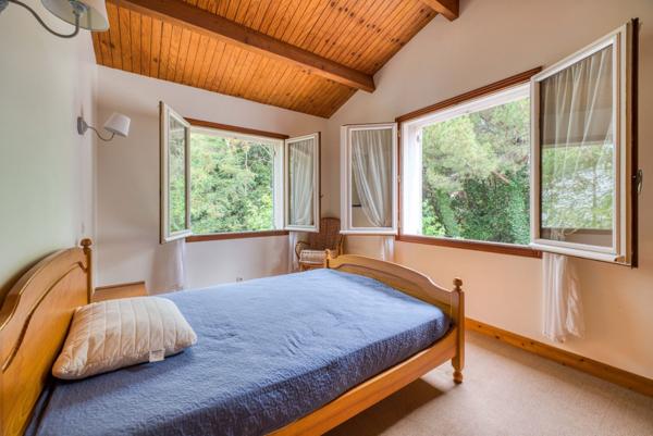 EXCUSIVITE : VILLA BALNEAIRE FACE A LA PLAGE DU PLATIN SAINT PALAIS SUR MER