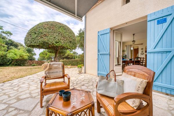 EXCUSIVITE : VILLA BALNEAIRE FACE A LA PLAGE DU PLATIN SAINT PALAIS SUR MER