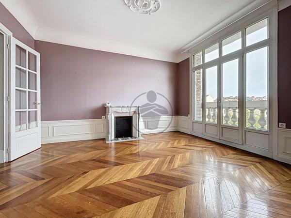 Vente Appartement 5 pièces 125 m2 à Saint-Quentin