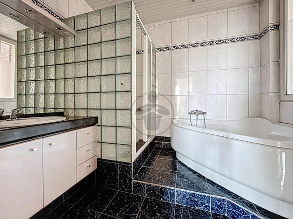 Vente Appartement 5 pièces 125 m2 à Saint-Quentin