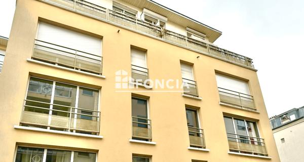 Location Appartement 2 pièces 57.27 m² - Paris 75020