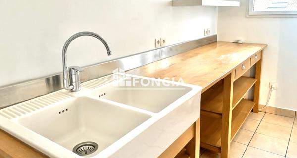 Location Appartement 2 pièces 57.27 m² - Paris 75020