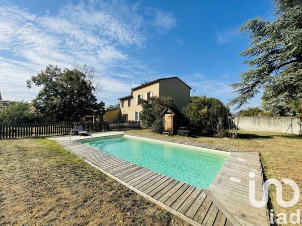 Maison 5 pièces de 177 m² à Lagrave (81150)