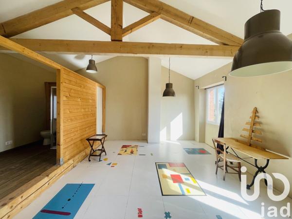 Maison 5 pièces de 177 m² à Lagrave (81150)