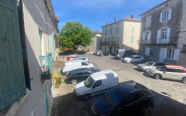 Maison à vendre    4 pièces •  Puylaroque