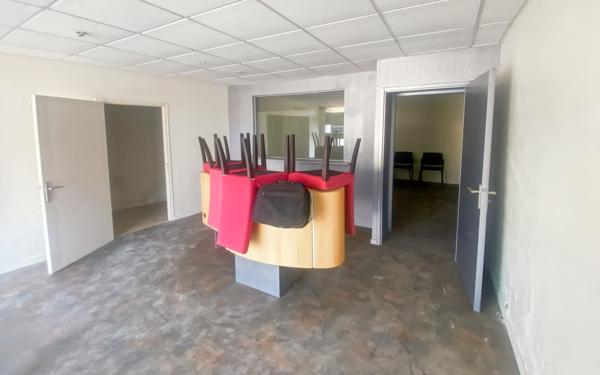 Maison à vendre    4 pièces •  Puylaroque