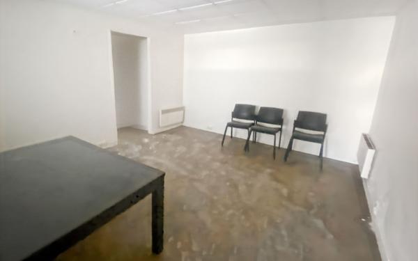 Maison à vendre    4 pièces •  Puylaroque