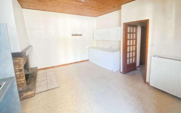 Maison à vendre    4 pièces •  Puylaroque