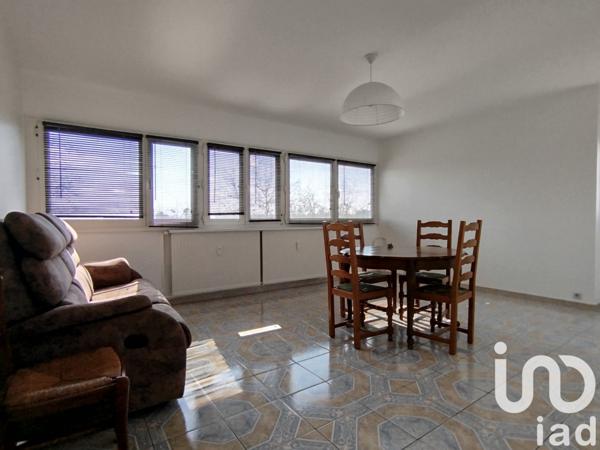 Appartement 3 pièces de 61 m² à Mons-en-Barœul (59370)