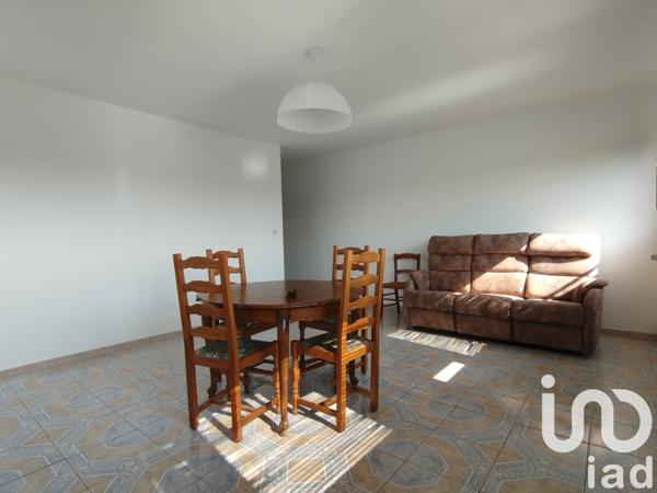 Appartement 3 pièces de 61 m² à Mons-en-Barœul (59370)